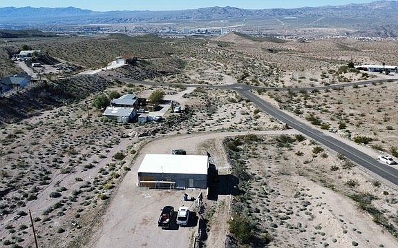 3rd image of 4070 Bueno Rd