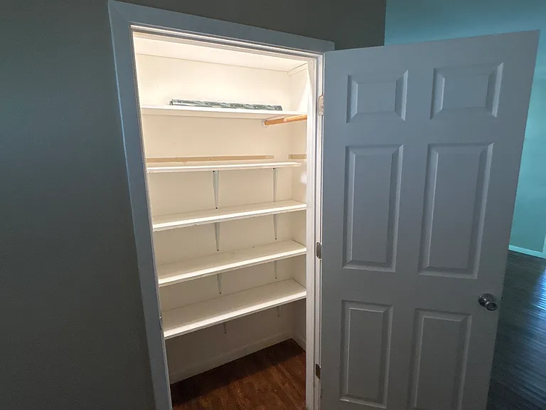 15 N College Ave — Photo 9