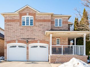 28 Gold Park Pl, Brampton, ON L7A 2E2