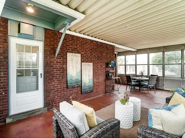 3840 Edwards Rd — Photo 23