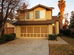 7172 N Prospect Ave, Fresno, CA
