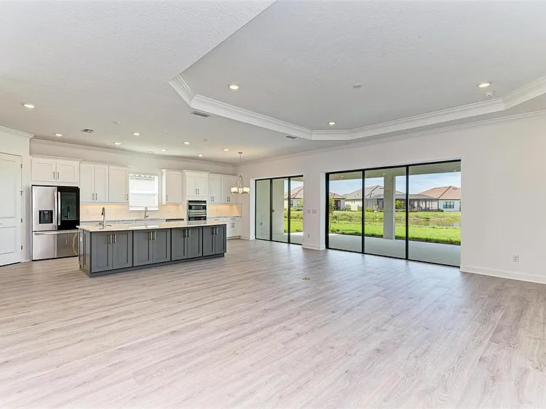 16403 Umbria Pl — Photo 10