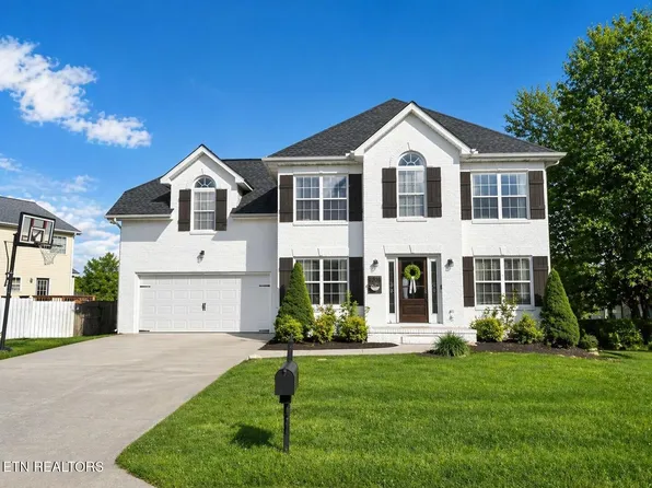 2708 Evening Sun Ln, Knoxville, TN 37938