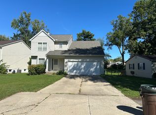 1251 Otter Ave, Waterford, MI 48328