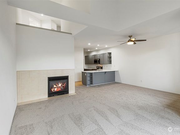 5th image of 12620 64th Avenue E