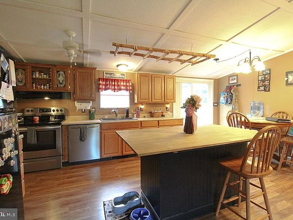 3rd image of 2776 Anna Ct