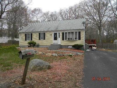 11 Greenwood Ave, Hyannis, MA, 02601
