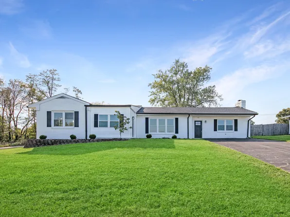 186 Meadow Lark Dr, Lancaster, KY 40444