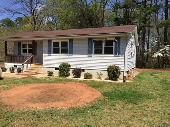 2828 Penninger Cres, Charlotte, NC 28262