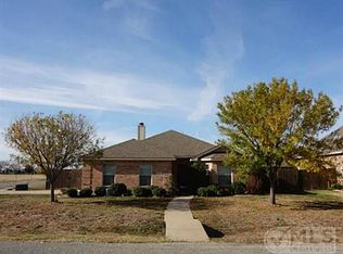 114 Hamblen Blvd, Palmer, TX 75152