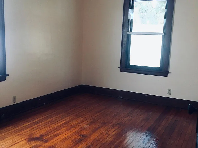 4410 Verne Ave #1 — Photo 13