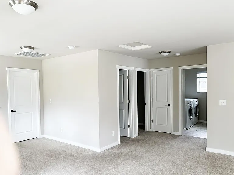 2503 176th Pl NE — Photo 3