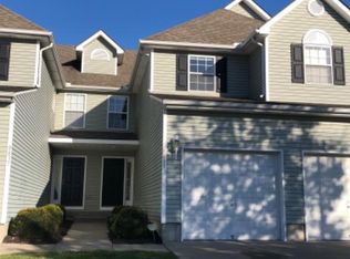 9835 N Lewis Ave, Kansas City, MO 64157