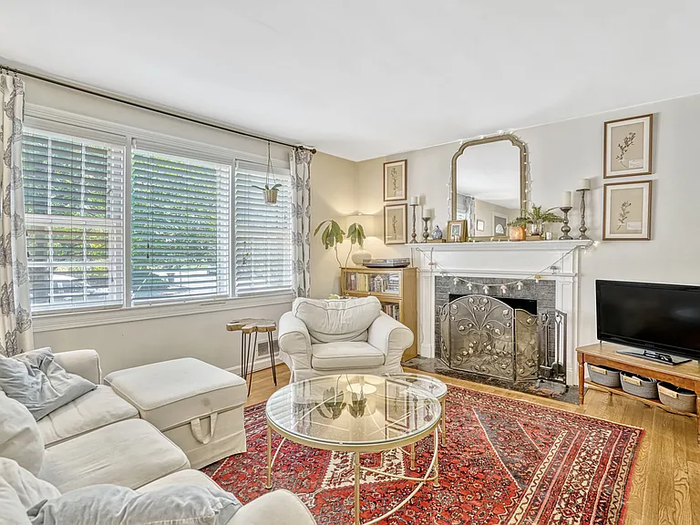 416 S Abingdon St — Photo 14