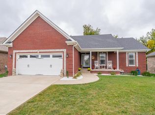 5616 Buckthorne Dr, Jeffersonville, IN 47130