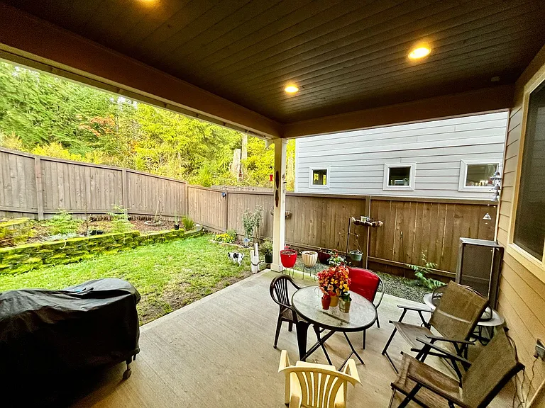 3882 Portside Dr — Photo 22
