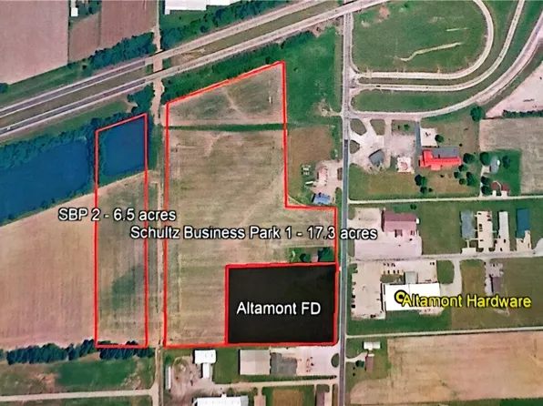 8691 N 300th St, Altamont, IL 62411