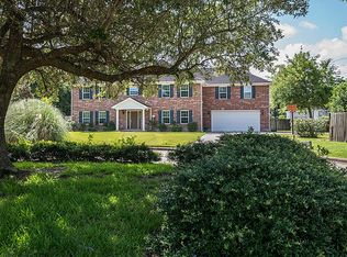 4 Twin Circle Dr Beaumont TX 77706 Zillow