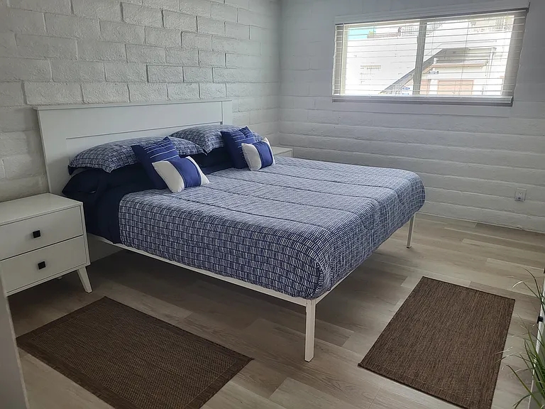 933 D Ave — Photo 3