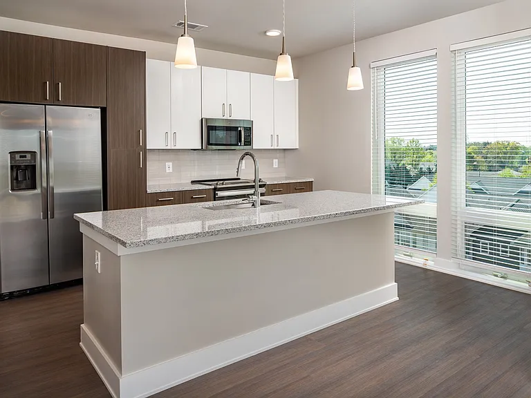 915 Glenwood Apartments on the Beltline — Photo 10