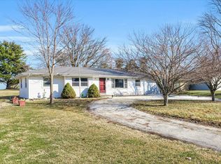 420 North St, Weldon, IL 61882
