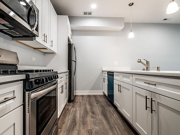 3rd image of 3579 W McLean Ave #2