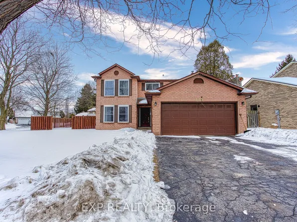 115 Amberly Blvd, Hamilton, ON L9G 3V2