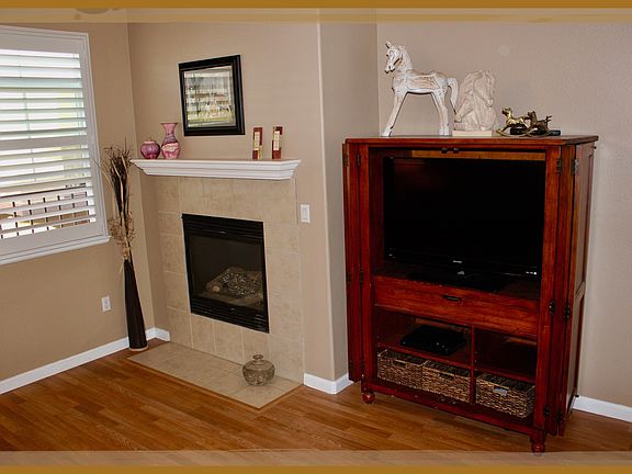 2nd image of 6550 Hearthstone Cir APT 1012
