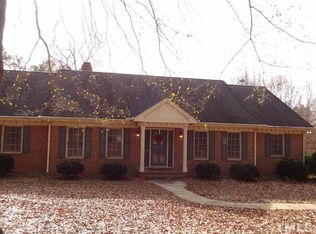 2716 Dunhaven Dr, Garner, NC 27529