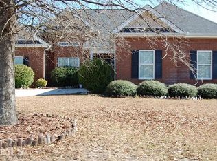 219 Knights Brg, Warner Robins, GA 31093