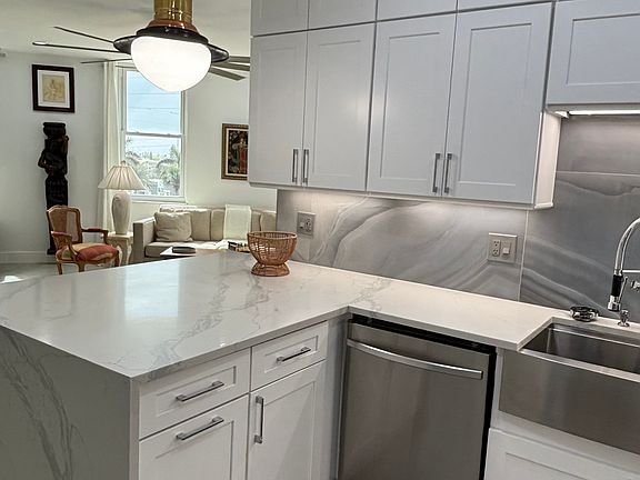 4th image of 333 N Atlantic Ave APT 333