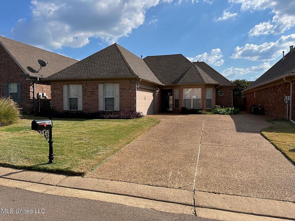 1st image of 2945 Geoffrey Dr