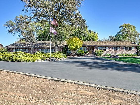 4th image of 9379 Sunflower Rd