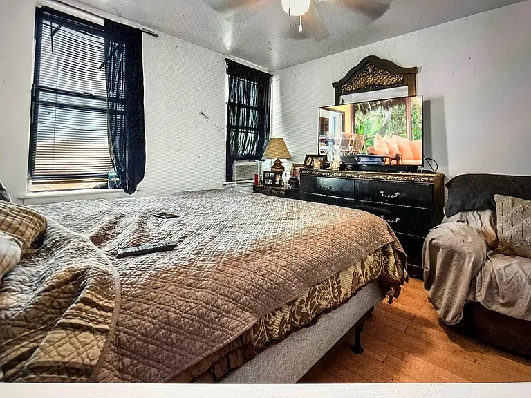 1677 Kennedy Blvd #13 — Photo 8