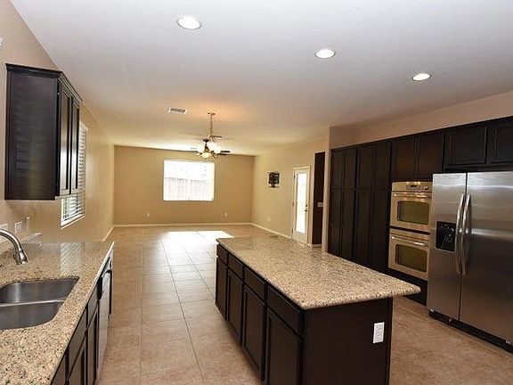 5th image of 8355 N Mountain Stone Pine Way