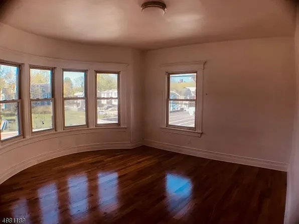 410 Park Ave APT 2, East Orange, NJ 07017