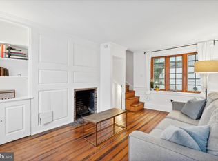 2322 Locust St, Philadelphia, PA 19103