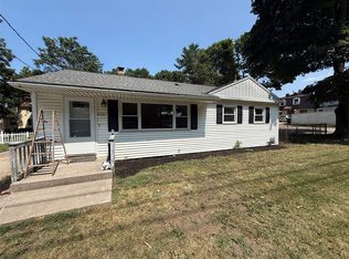 1911 Bird Dr, Erie, PA 16510