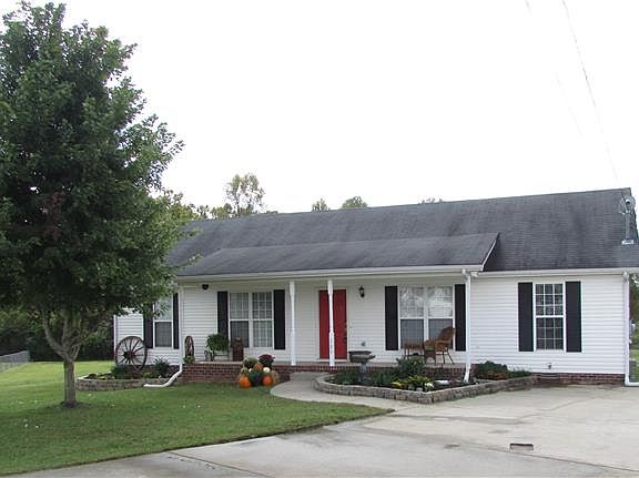 4th image of 109 W McCoury Ln