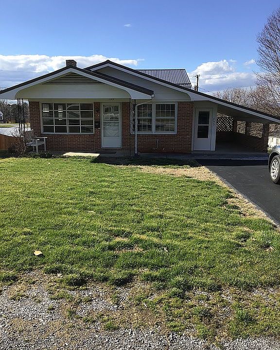 1st image of 755 Mountain View Dr