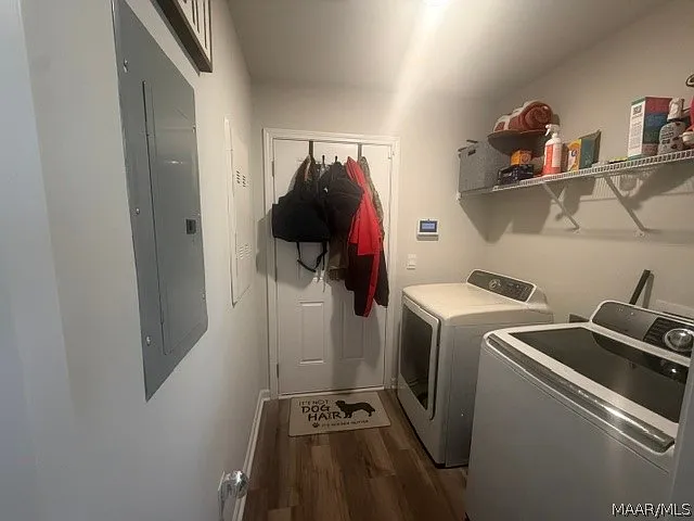 88 Trevor Dr — Photo 24