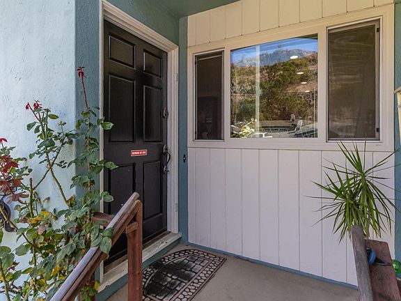 4th image of 132 Pecks Ln