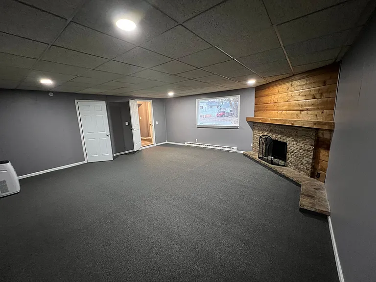 2418 Sheridan Dr — Photo 19