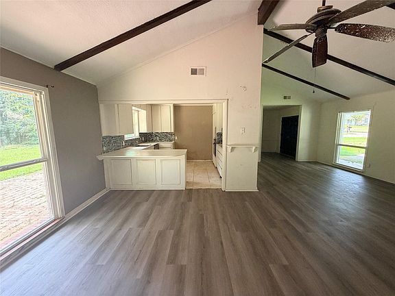 2nd image of 1511 Wildbriar Dr