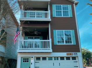 121 7th Ave S #B, Myrtle Beach, SC 29575