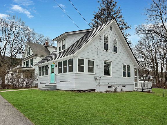 3rd image of 28 Dana Street