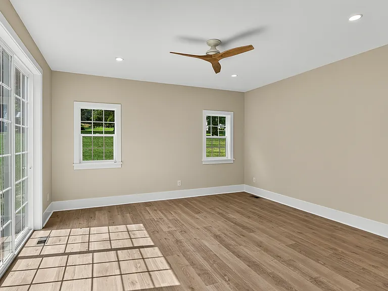 2069 Dutton Mill Rd — Photo 11