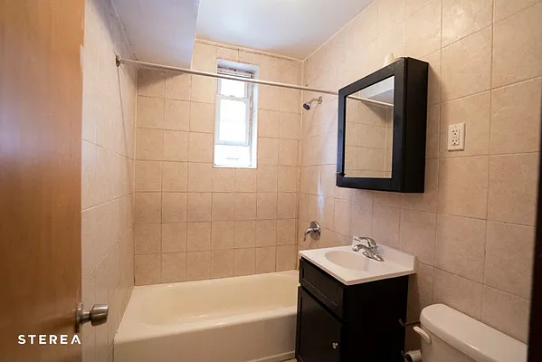 Rented by Sterea Agency | media 25
