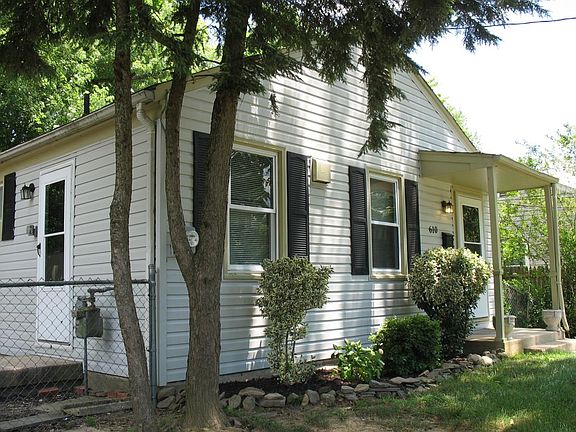 2nd image of 610 Longwood Dr