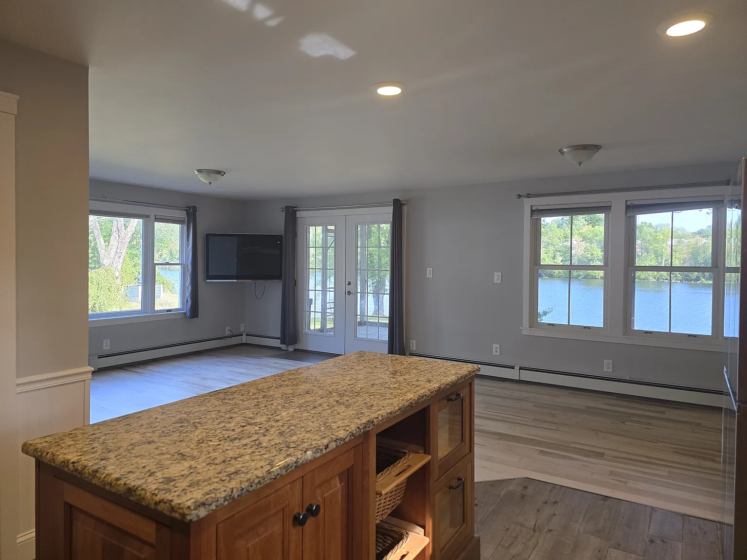 Kimball Dr, Hooksett — Photo 2